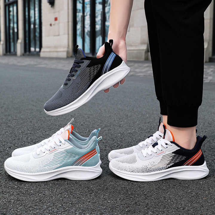 Vietnam Customized mens sports running shoes fashion trend Lightweight walking style shoes mens fly Knit Honeycomb insole sneaker shoes